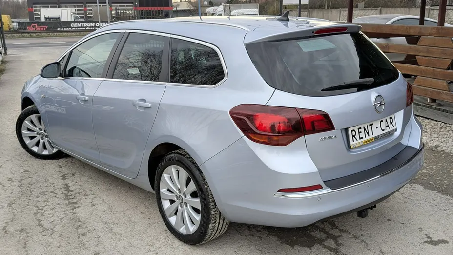 OPEL Astra -