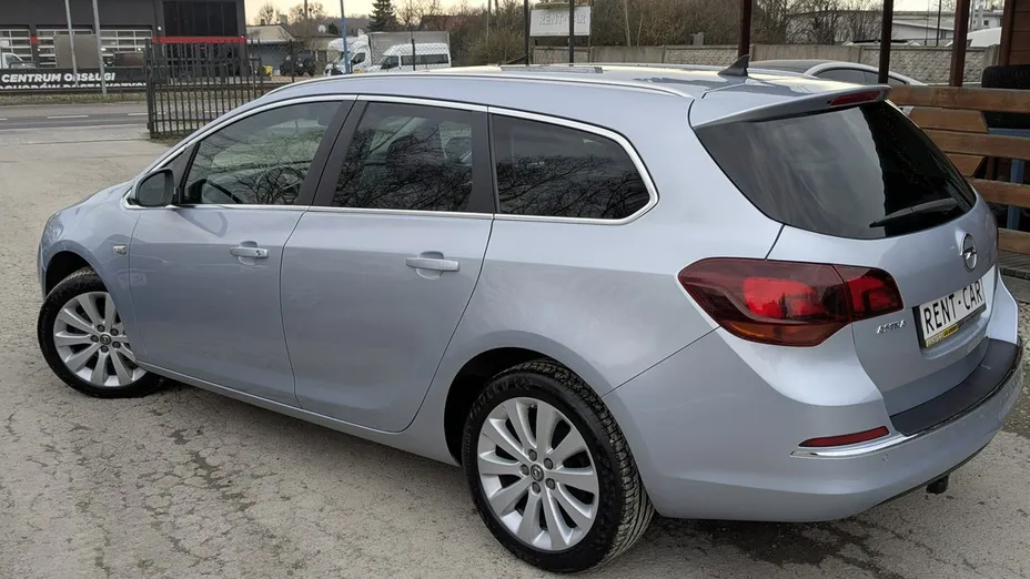 OPEL Astra -