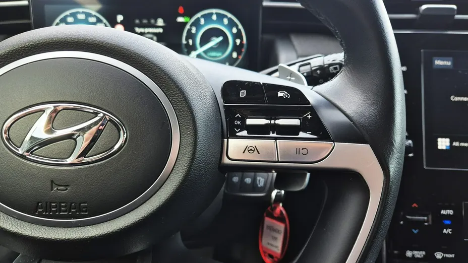 HYUNDAI Tucson -