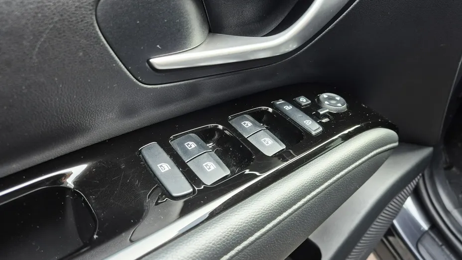HYUNDAI Tucson -