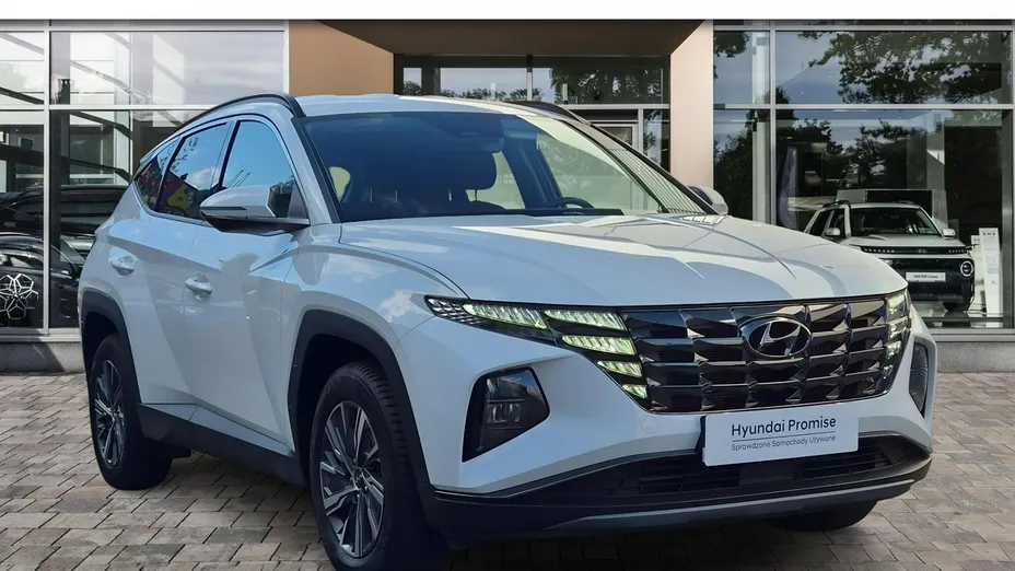 HYUNDAI Tucson -