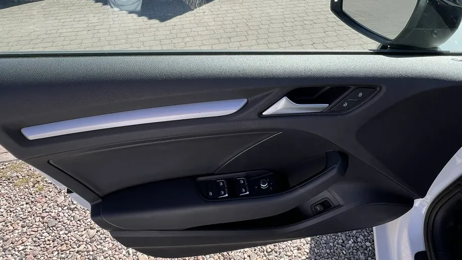 AUDI A3 -