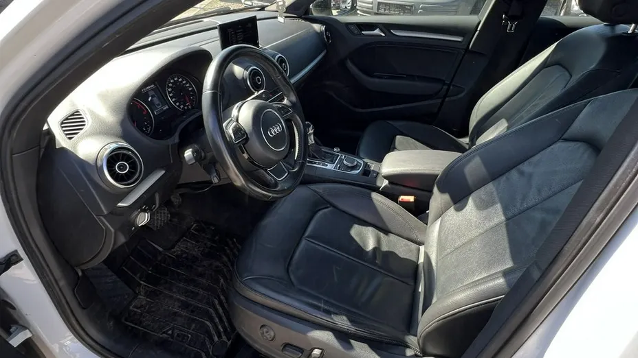 AUDI A3 -