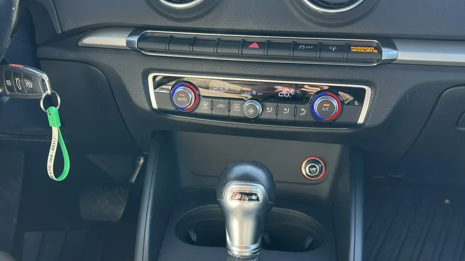 AUDI A3 Limousine -