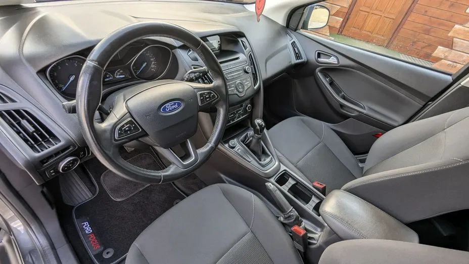 FORD Focus -