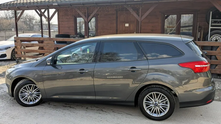 FORD Focus -