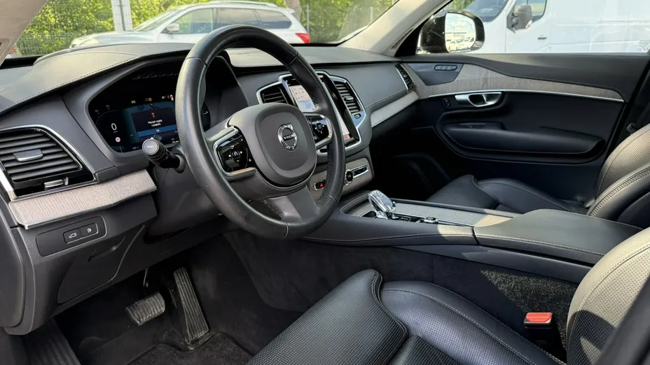 VOLVO XC90 -