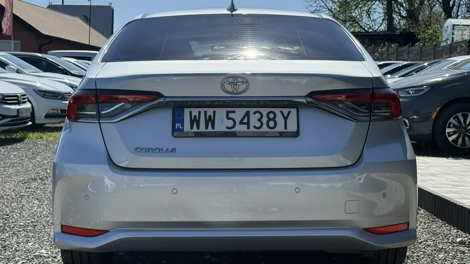 TOYOTA Corolla -