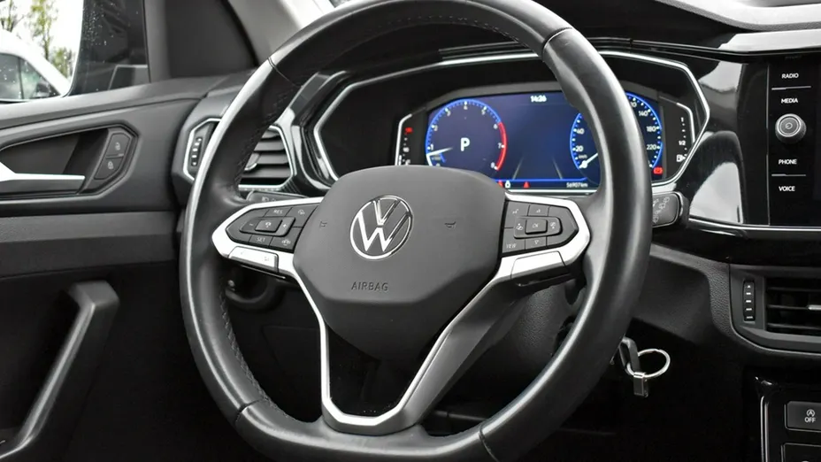 VOLKSWAGEN T-Cross -