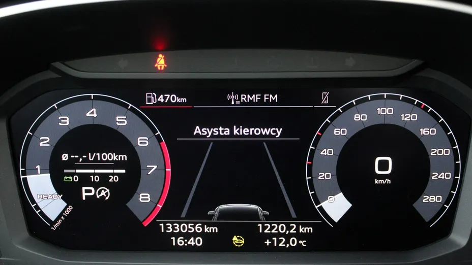 AUDI Q3 -