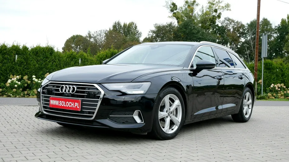 AUDI A6 -