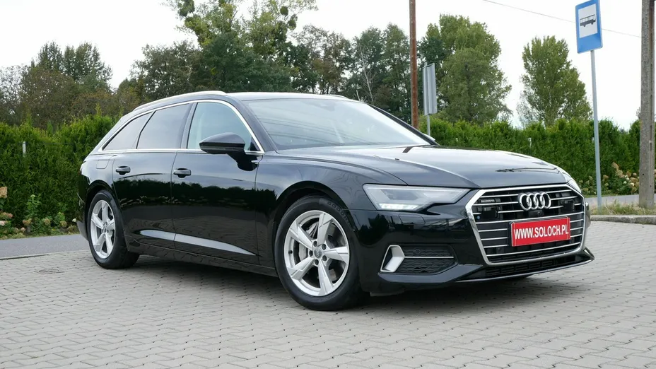 AUDI A6 -