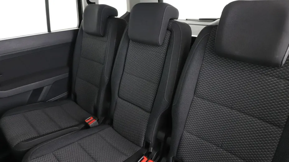 VOLKSWAGEN Touran -