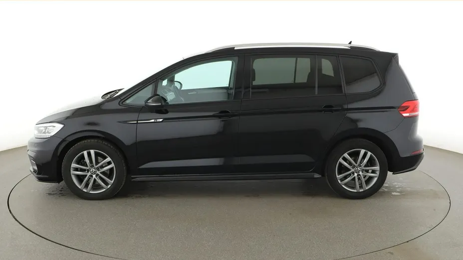 VOLKSWAGEN Touran -