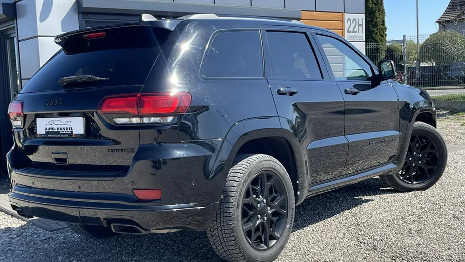 JEEP Grand Cherokee -