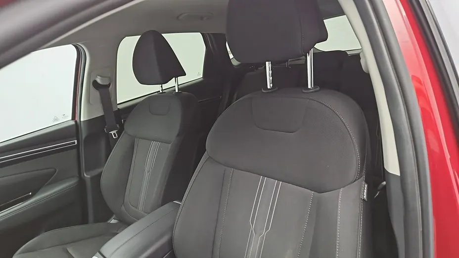 HYUNDAI Tucson -