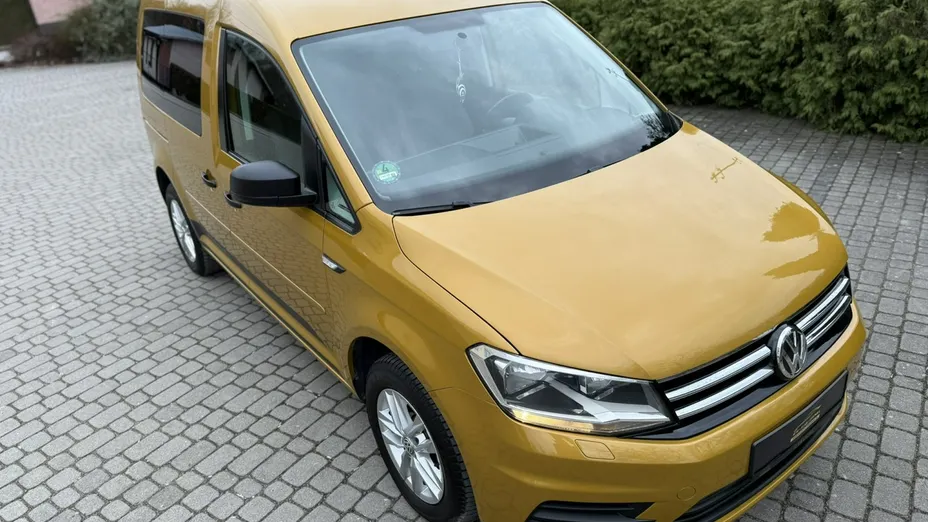 VOLKSWAGEN Caddy -