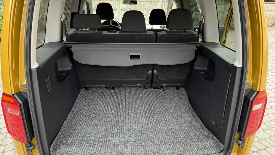 VOLKSWAGEN Caddy -