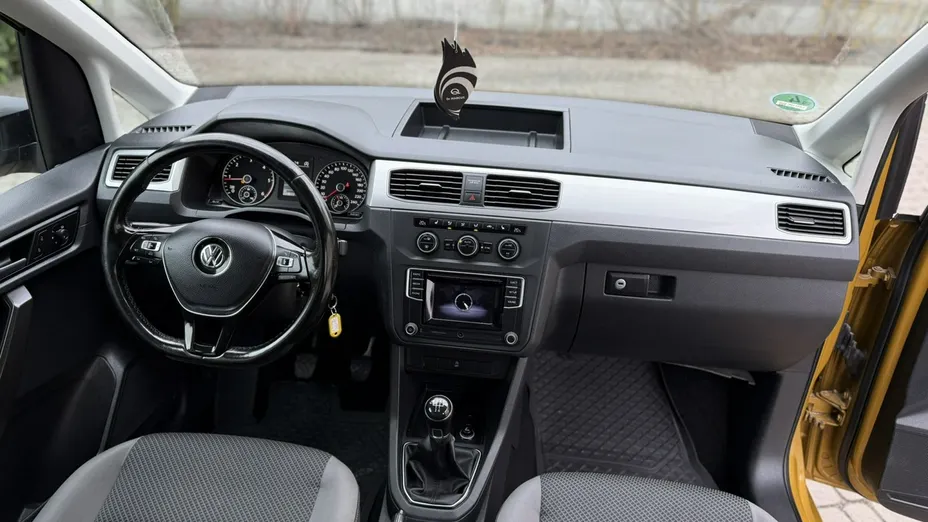 VOLKSWAGEN Caddy -