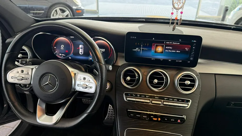 MERCEDES-BENZ C Klasa -