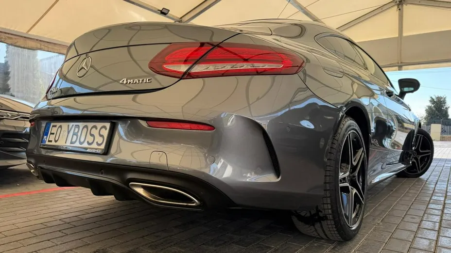 MERCEDES-BENZ C Klasa -