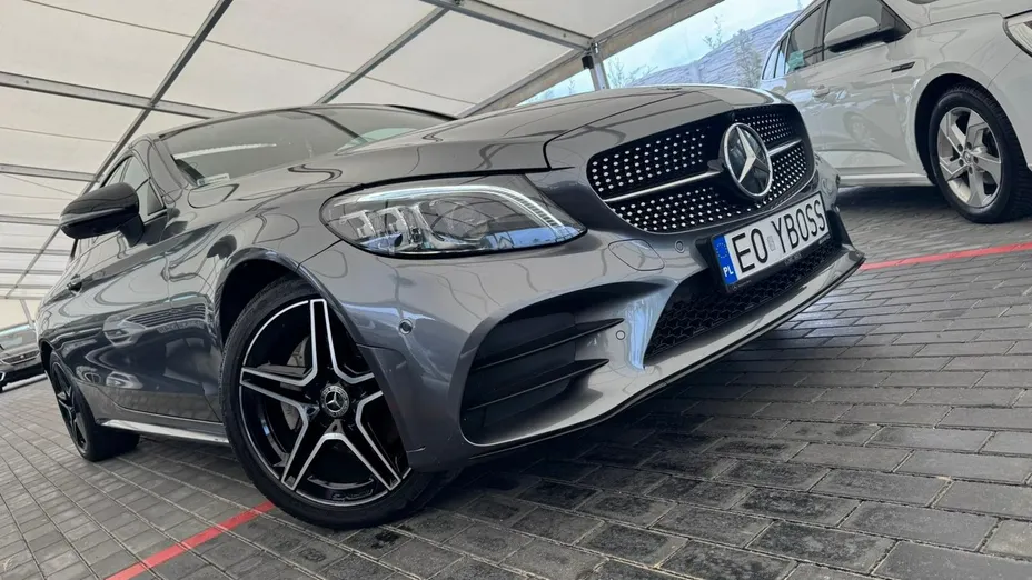 MERCEDES-BENZ C Klasa -