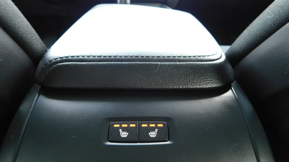 VOLVO XC60 -