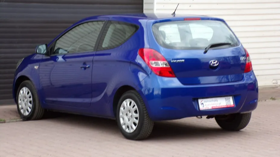HYUNDAI i20 -