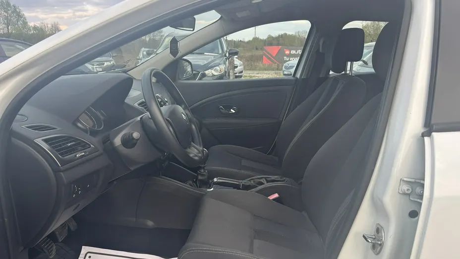 RENAULT Megane -