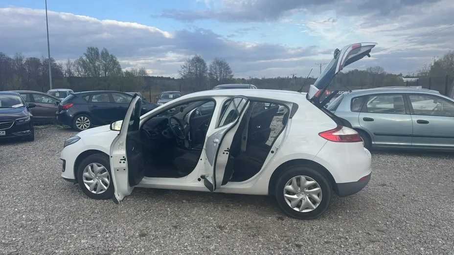 RENAULT Megane -