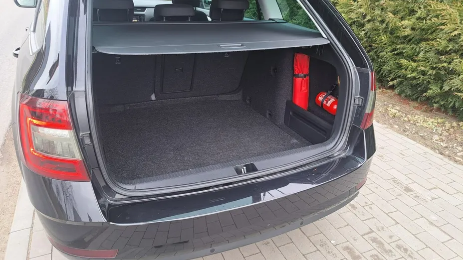 SKODA Octavia -