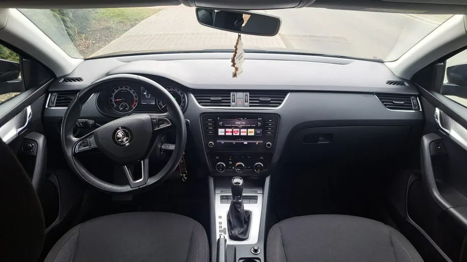 SKODA Octavia -