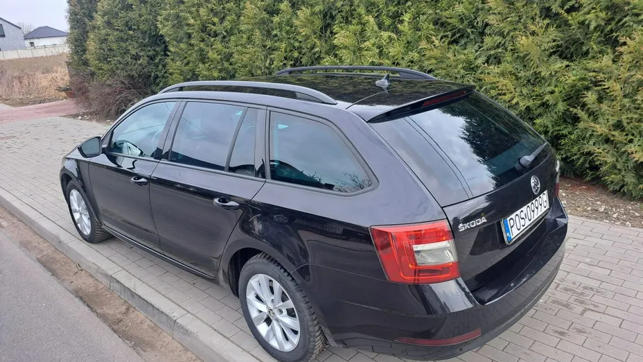 SKODA Octavia -