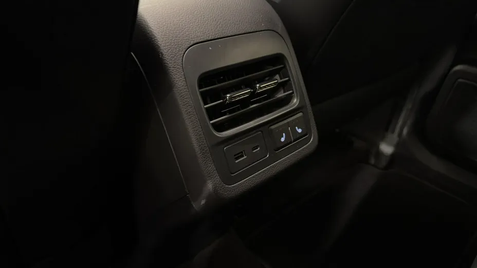 OMODA E5 -