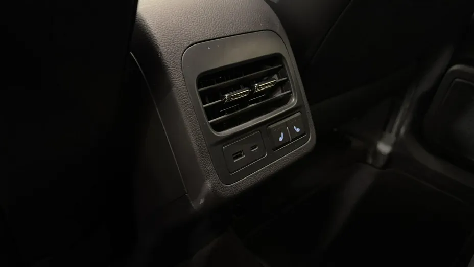 OMODA E5 -