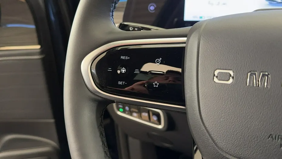 OMODA E5 -