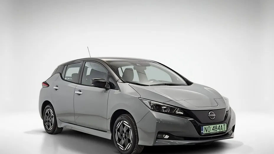 NISSAN Leaf -