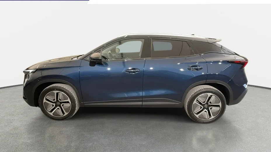 OMODA E5 -