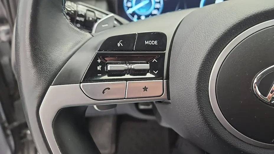 HYUNDAI Tucson -
