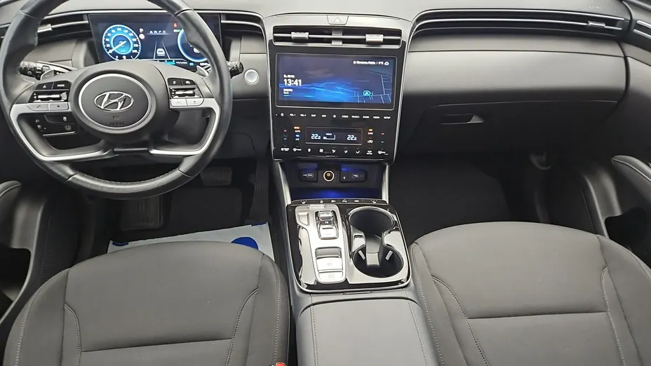 HYUNDAI Tucson -