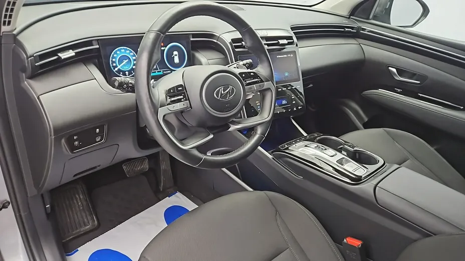 HYUNDAI Tucson -