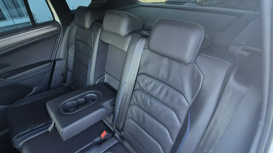 VOLKSWAGEN Tiguan -