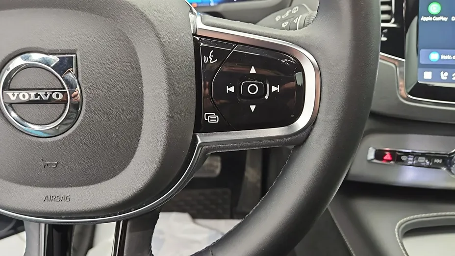 VOLVO XC90 -