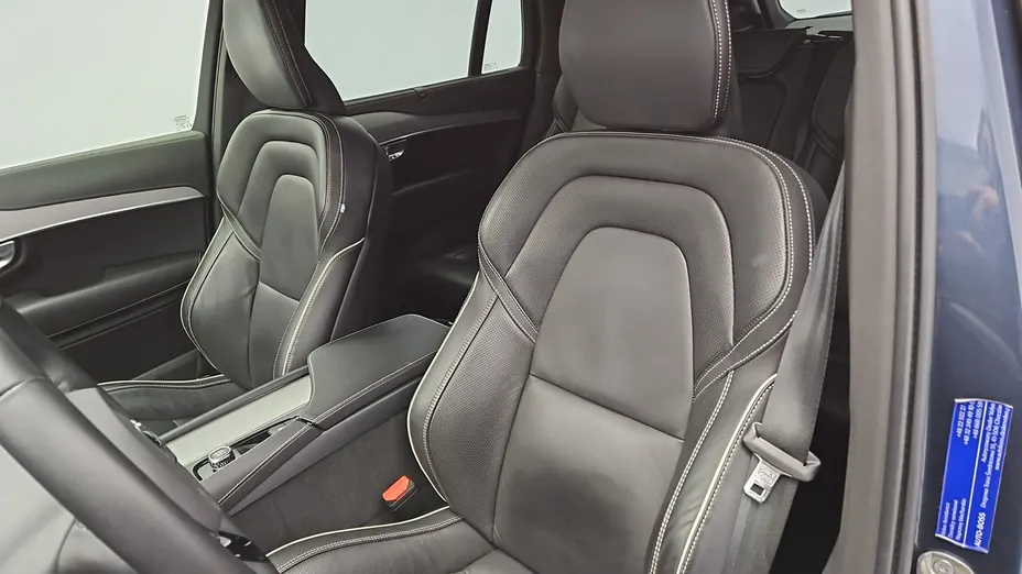 VOLVO XC90 -