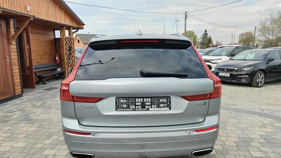 VOLVO XC60 -