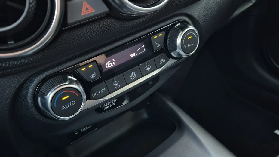 NISSAN Juke -