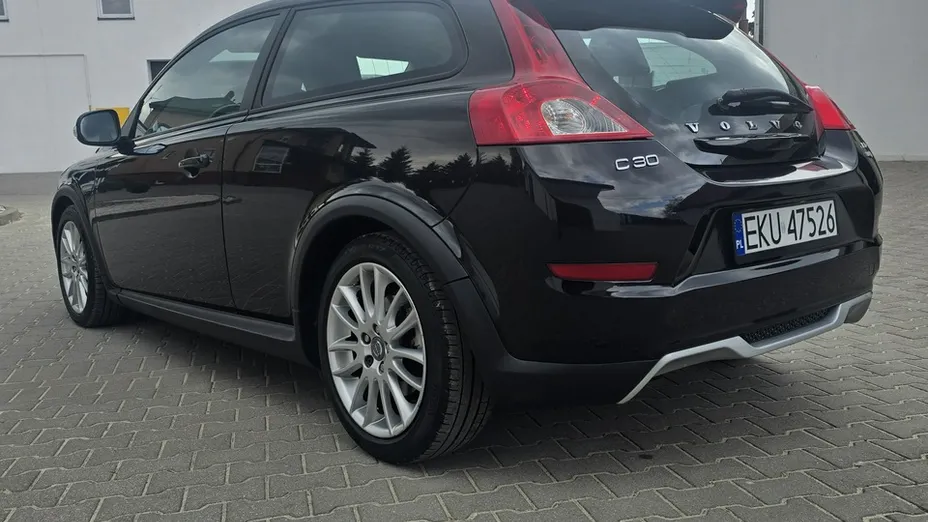 VOLVO C30 -