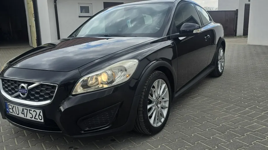 VOLVO C30 -