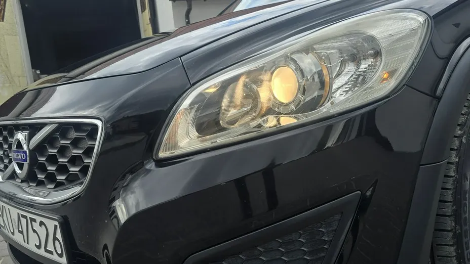 VOLVO C30 -