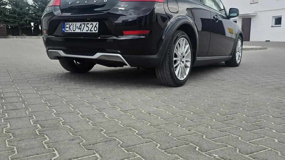 VOLVO C30 -